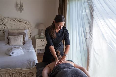 Intimate massage Prostitute Camenca